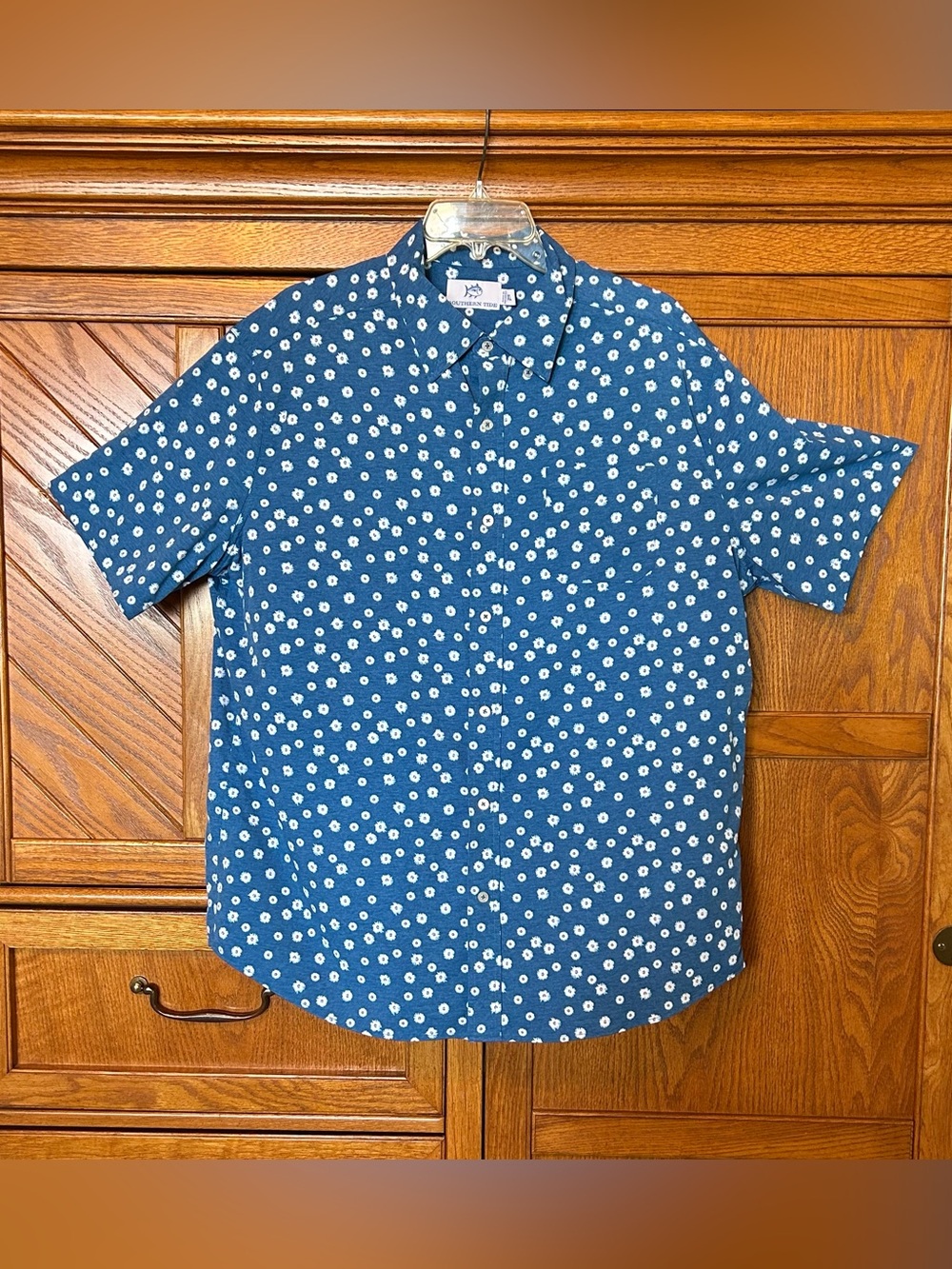 Southern Tide  blue floral shirt sz XL